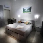 Revolution Bed E Breakfast 住宿加早餐酒店 3*