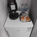 Revolution Bed E Breakfast 3*