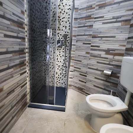 Nocleg ze śniadaniem Revolution Bed E Breakfast Caserta