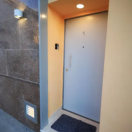 Nocleg ze śniadaniem Revolution Bed E Breakfast