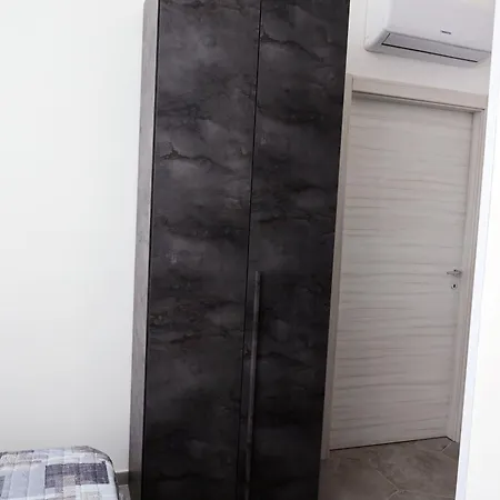 Nocleg ze śniadaniem Revolution Bed E Breakfast Caserta