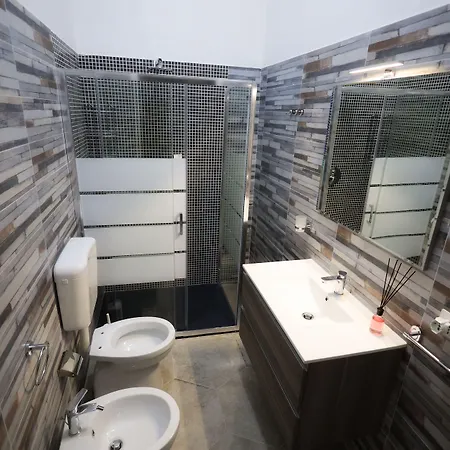 Revolution Bed E Breakfast 3*