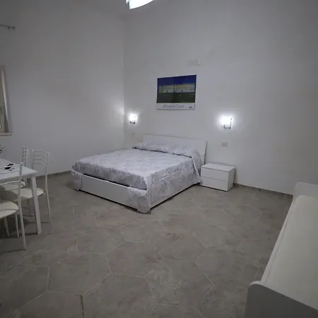 Revolution Bed E Breakfast ベッド・アンド・ブレックファスト カゼルタ