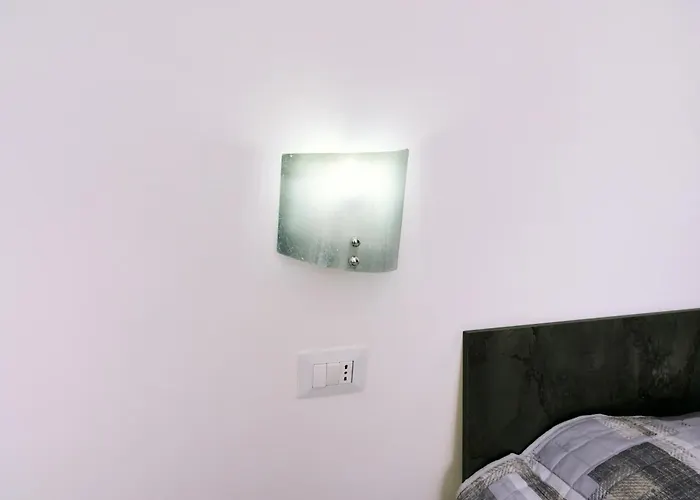 Revolution Bed E Breakfast فندق مبيت وإفطار كازيرتا