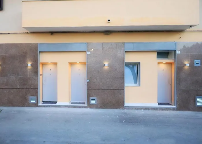 Revolution Bed E Breakfast فندق مبيت وإفطار كازيرتا