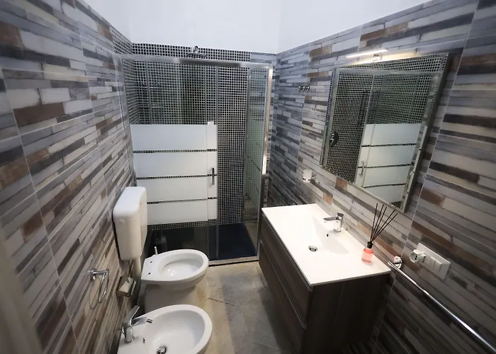 Revolution Bed E Breakfast 3*